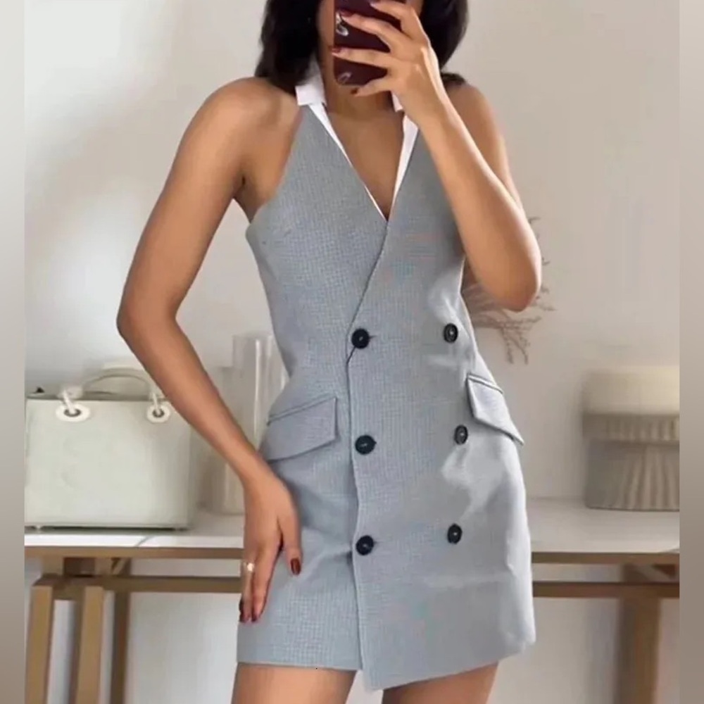 Gray Double-Breasted Women's Dress - Size Large - Picture 2 of 6